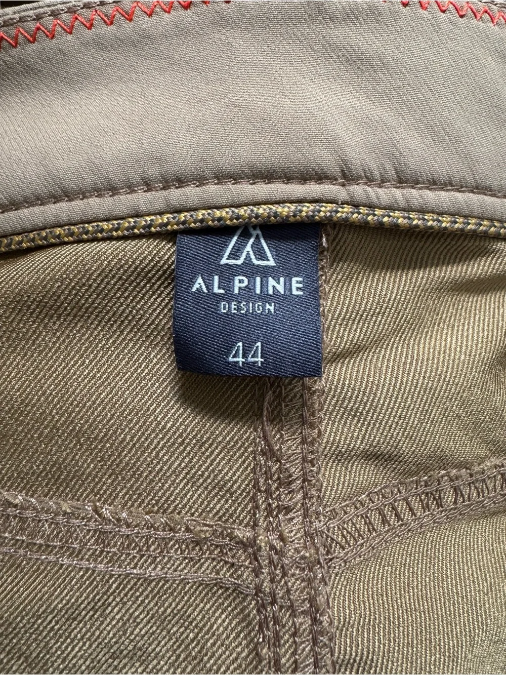 Alpine Designs NWT Modern Shorts